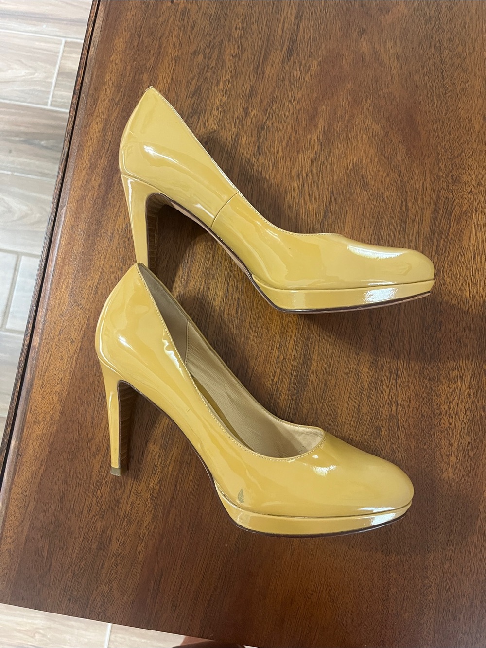 Cole Hann Glossy Nude Patent 3” Platform Pumps - Picture 5 of 10